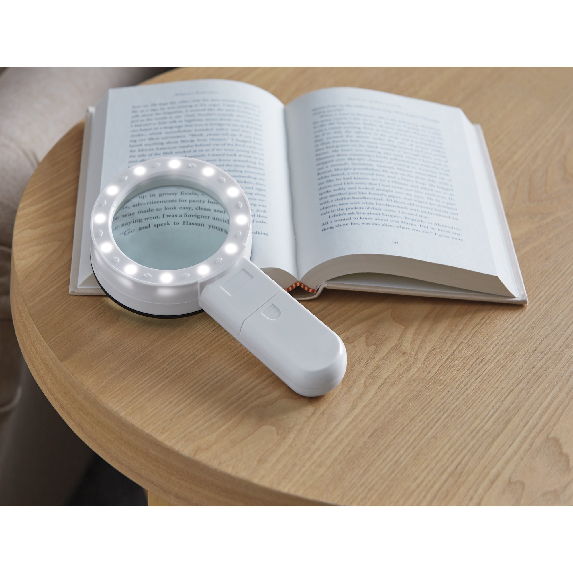 30x Magnifying Glass with 12 LEDs