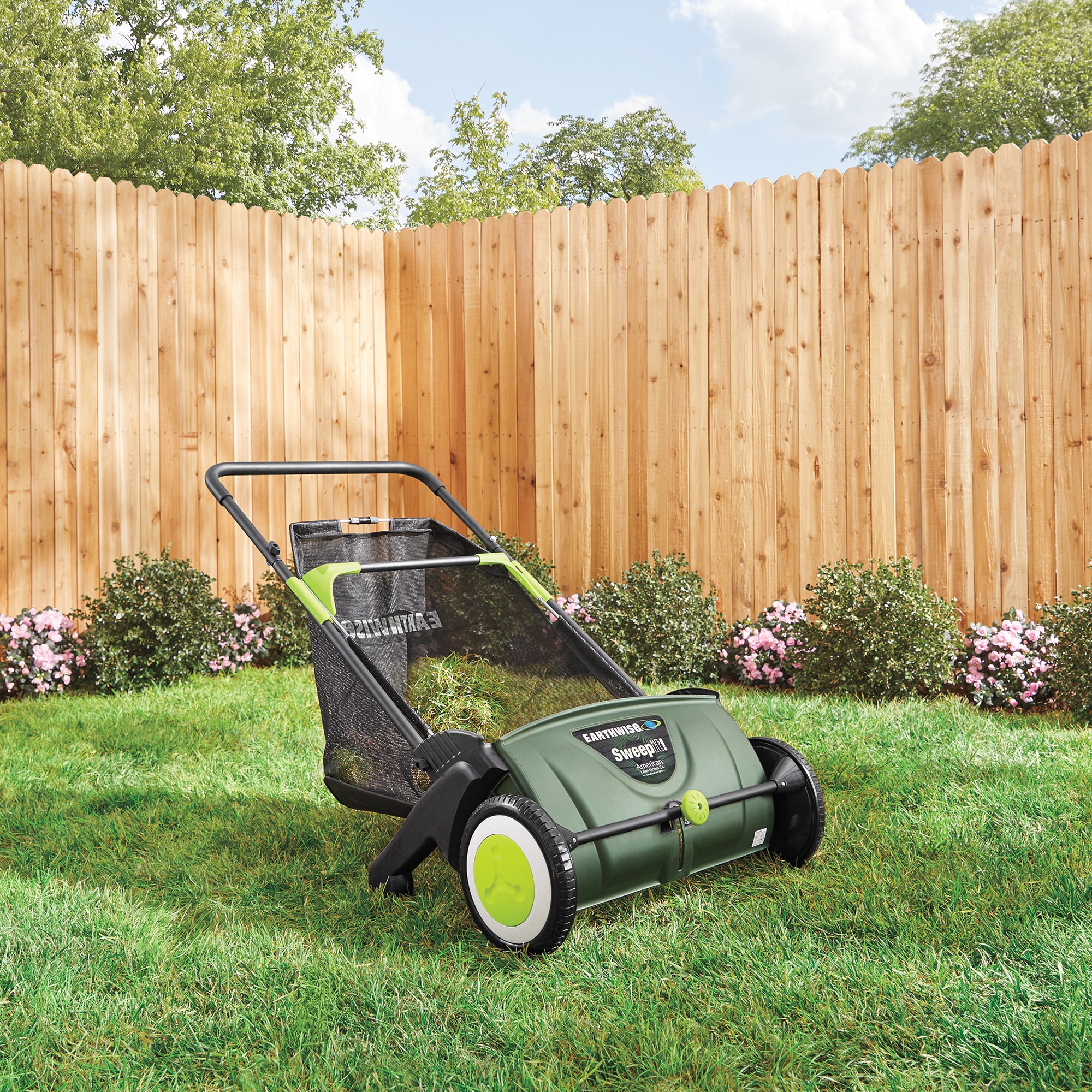 Earthwise 21" Lawn Sweeper