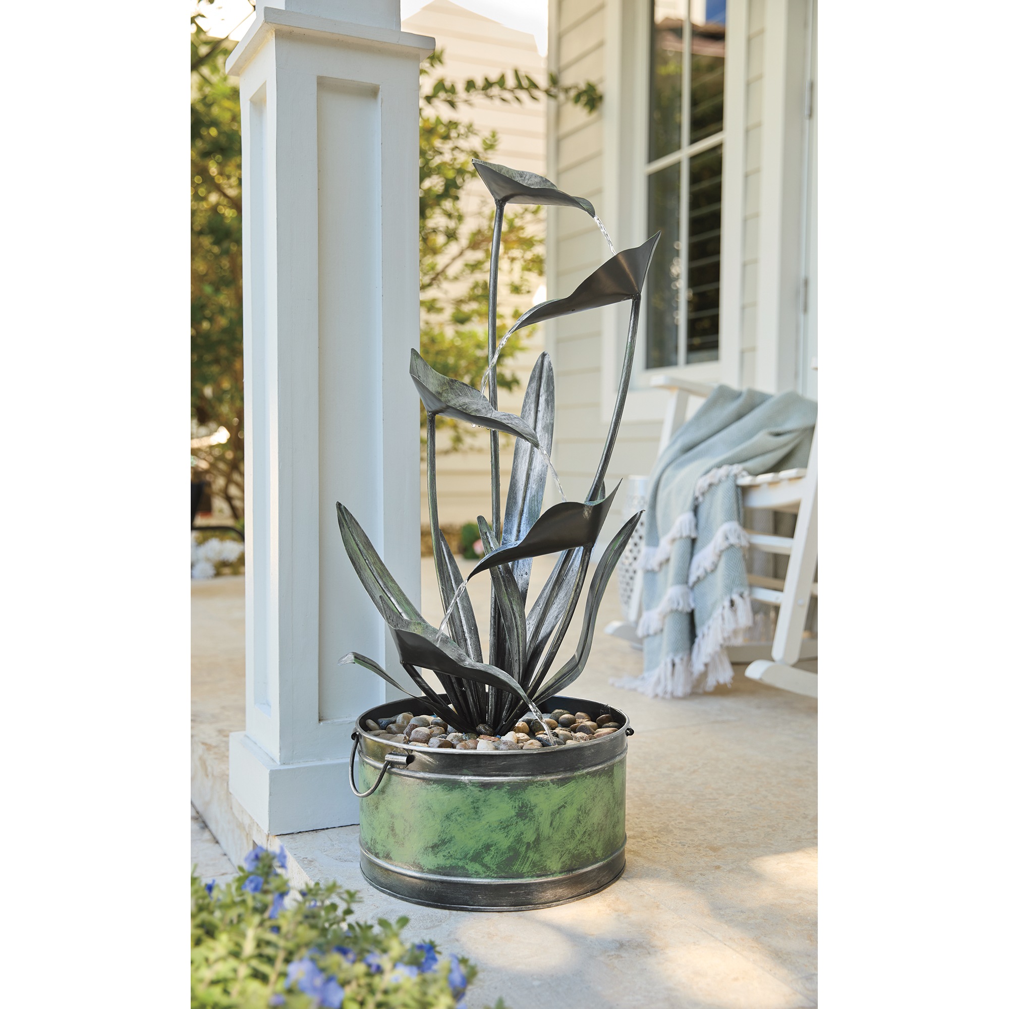 Metal Leaf Fountain