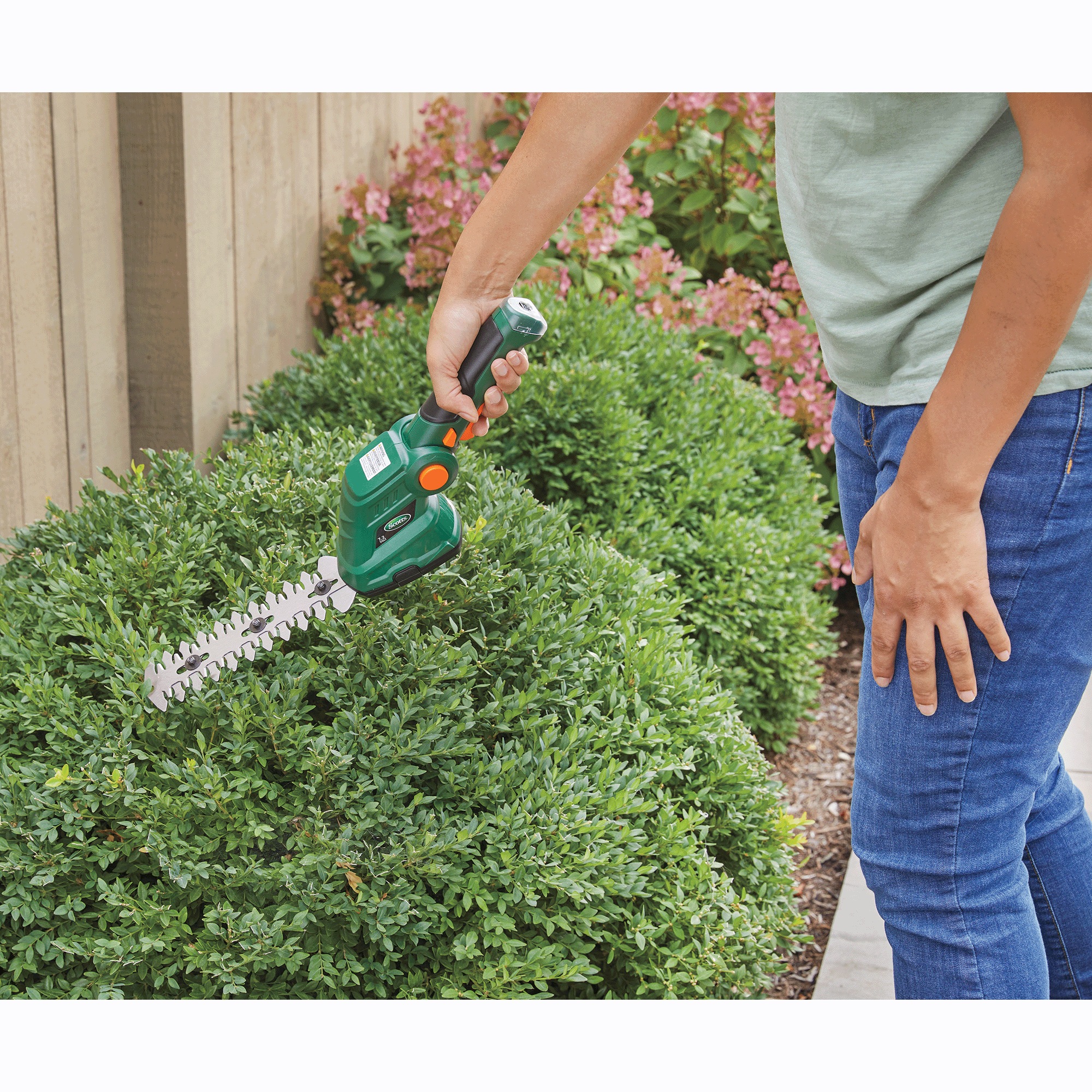 Scotts 7.2V Grass & Shrub Shear Combo