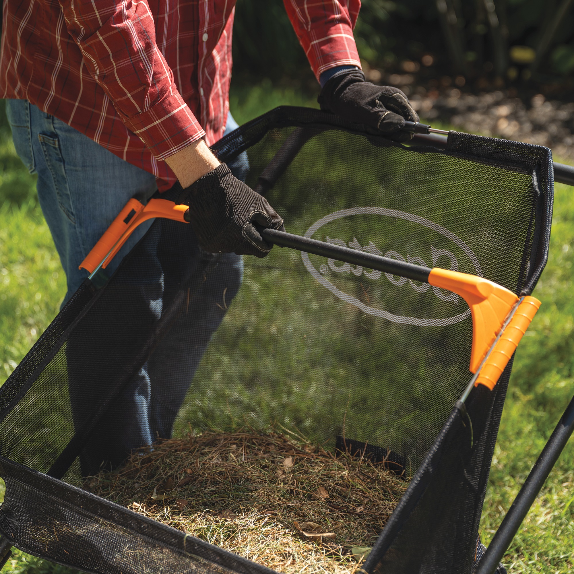Scotts 26-Inch Push Lawn Sweeper