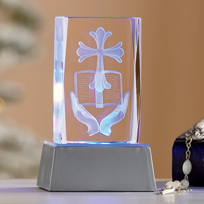 3-D Lit Crystal Prayer Bible D&eacute;cor