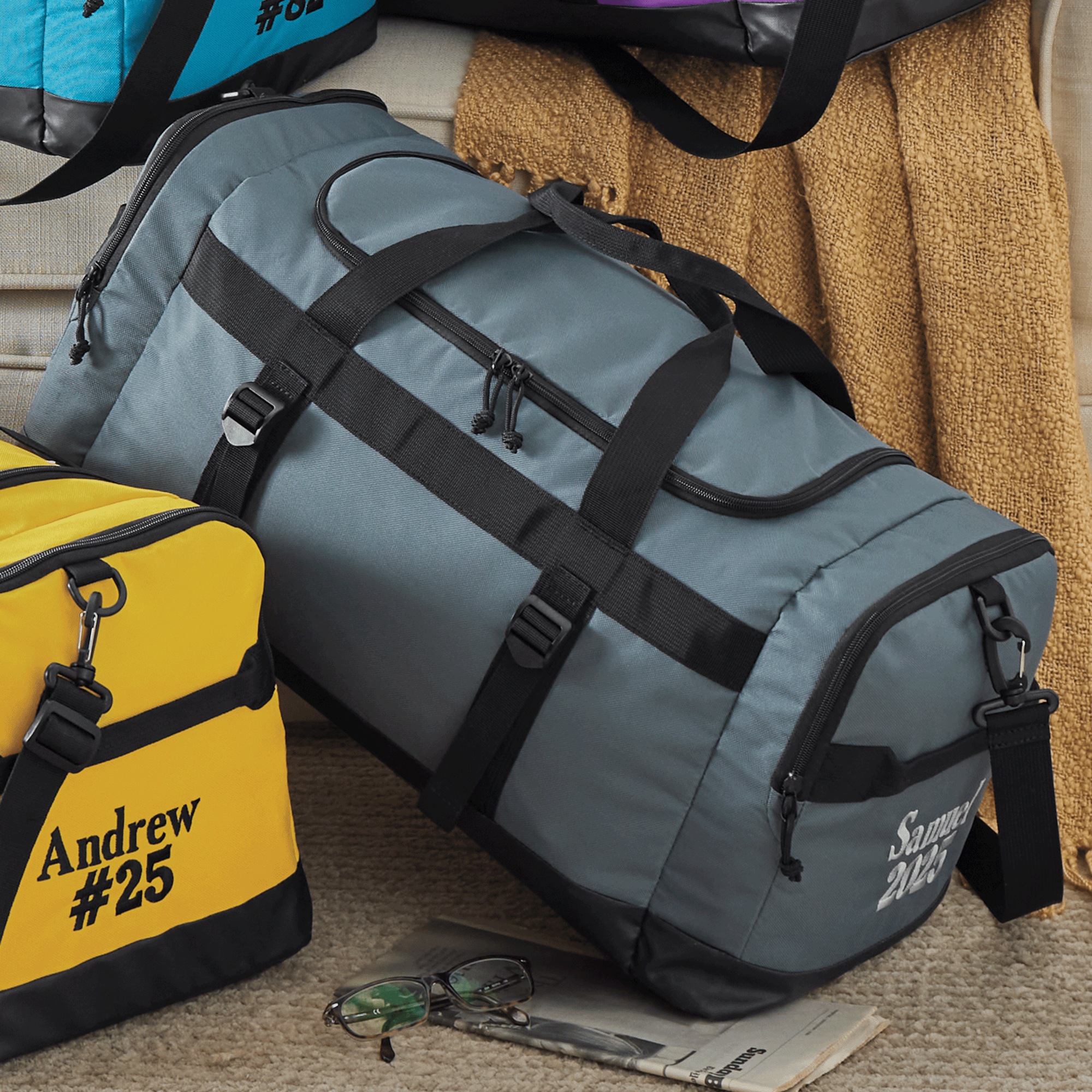 Montgomery Ward Personalized 24-inch Duffel