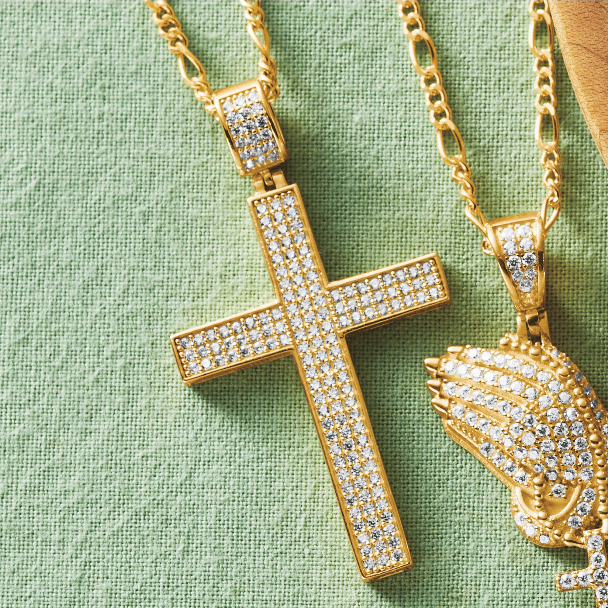 Men's Cubic Zirconia Cross Pendant