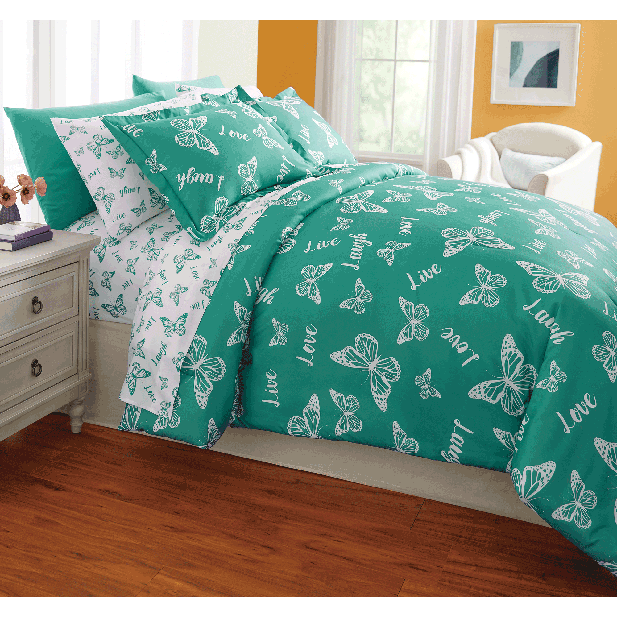 Butterfly Sentiments Down-Alternative Comforter