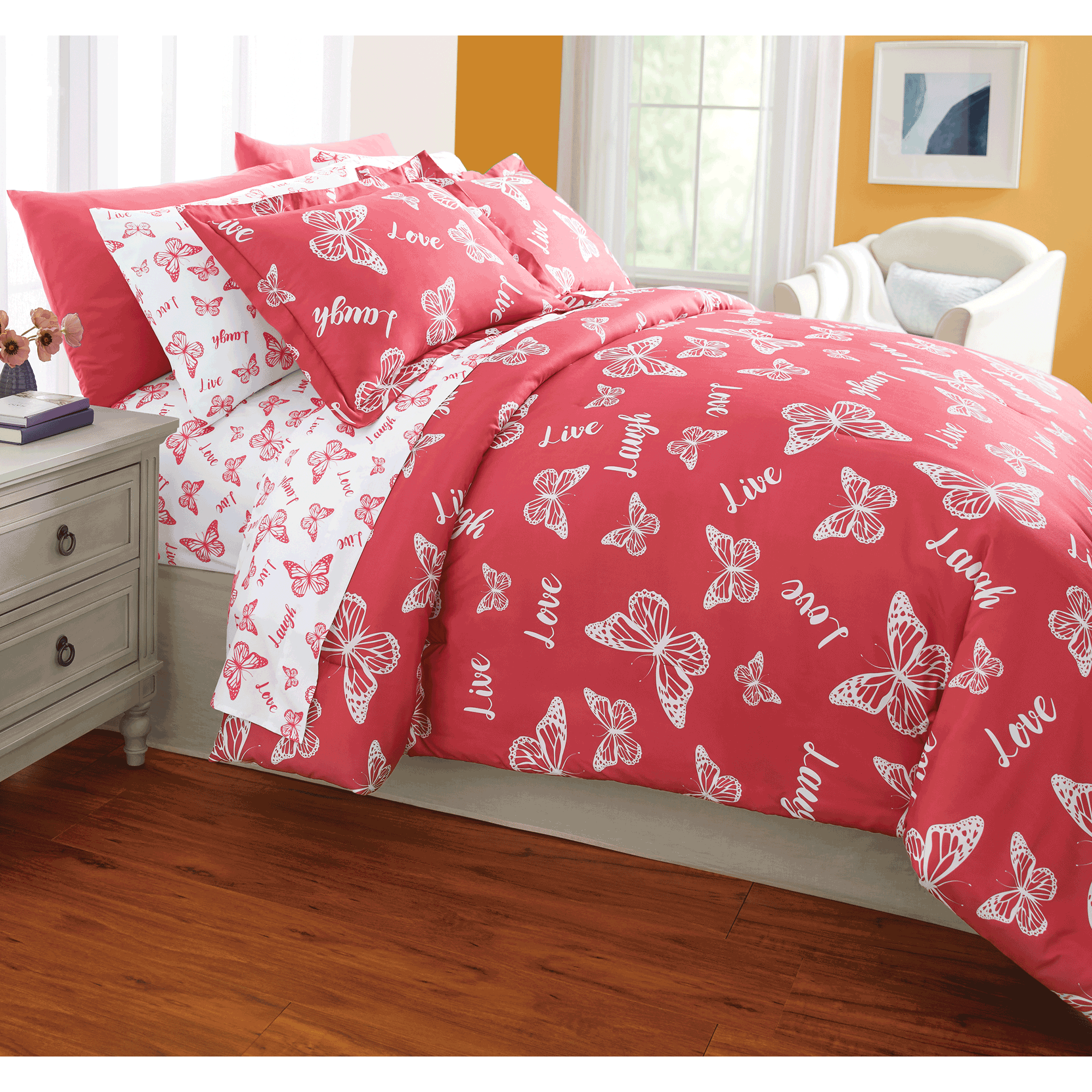 Butterfly Sentiments Down-Alternative Comforter