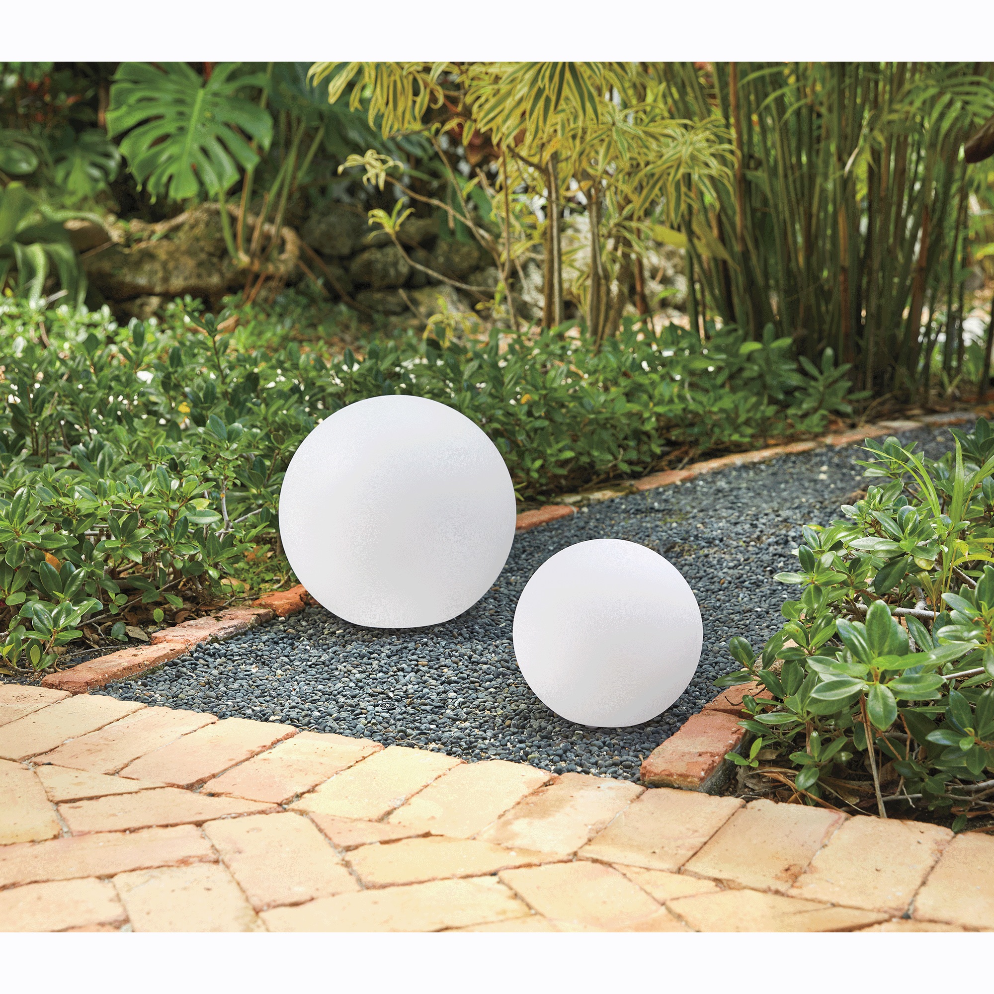 Set of 2 Color-Changing Solar Orbs 1 Set of 2 Color-Changing Solar Orbs
