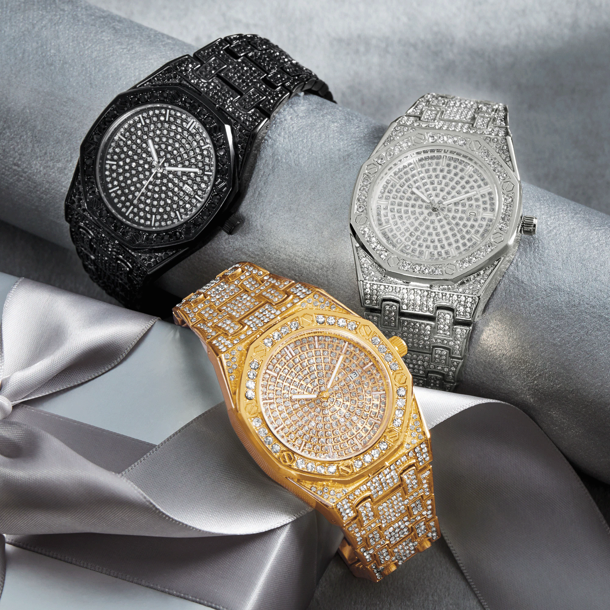 Men's Crystal Round Bracelet Watch