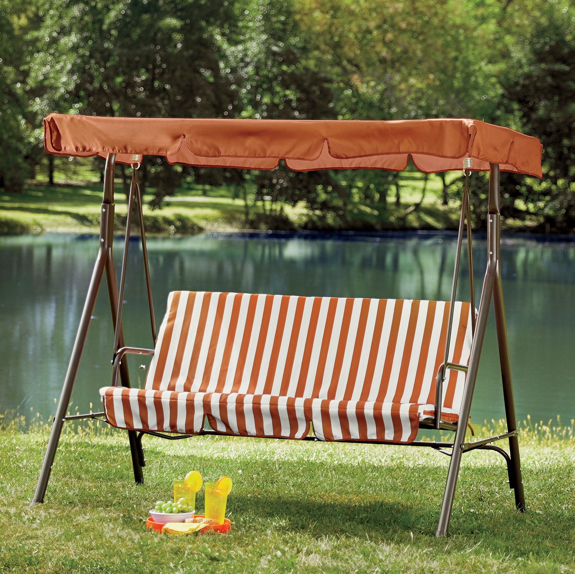 Striped Lawn Swing 3 Striped Lawn Swing