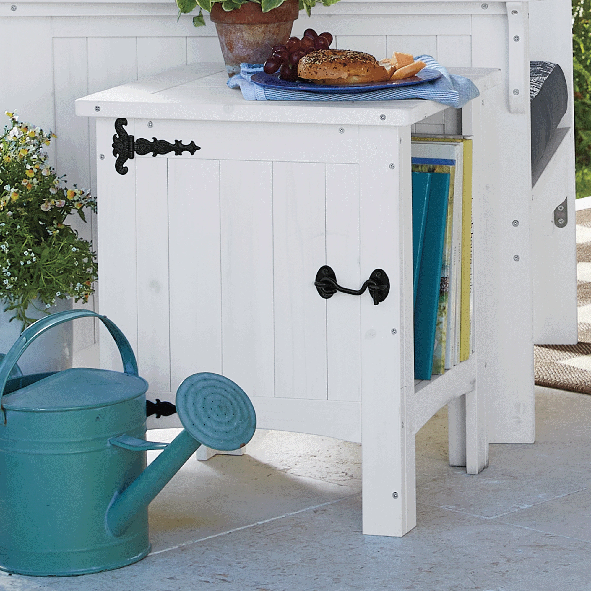 Picket Fence Table