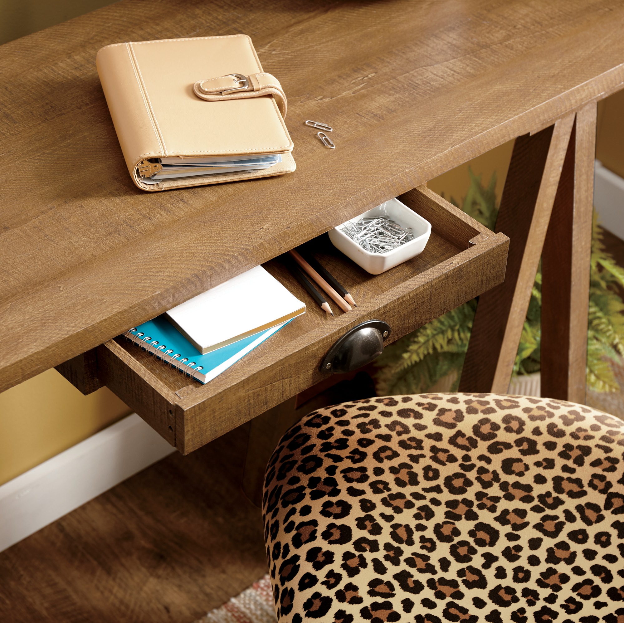 Grasse Countryside Desk