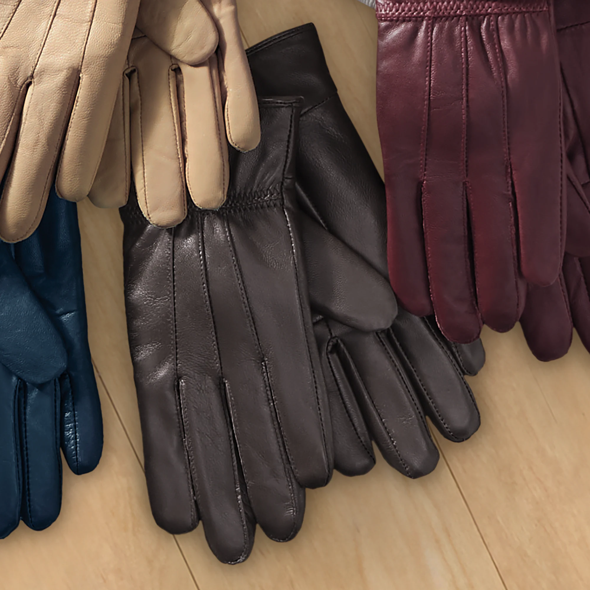 Classic Cinched Leather Gloves 3 Classic Cinched Leather Gloves
